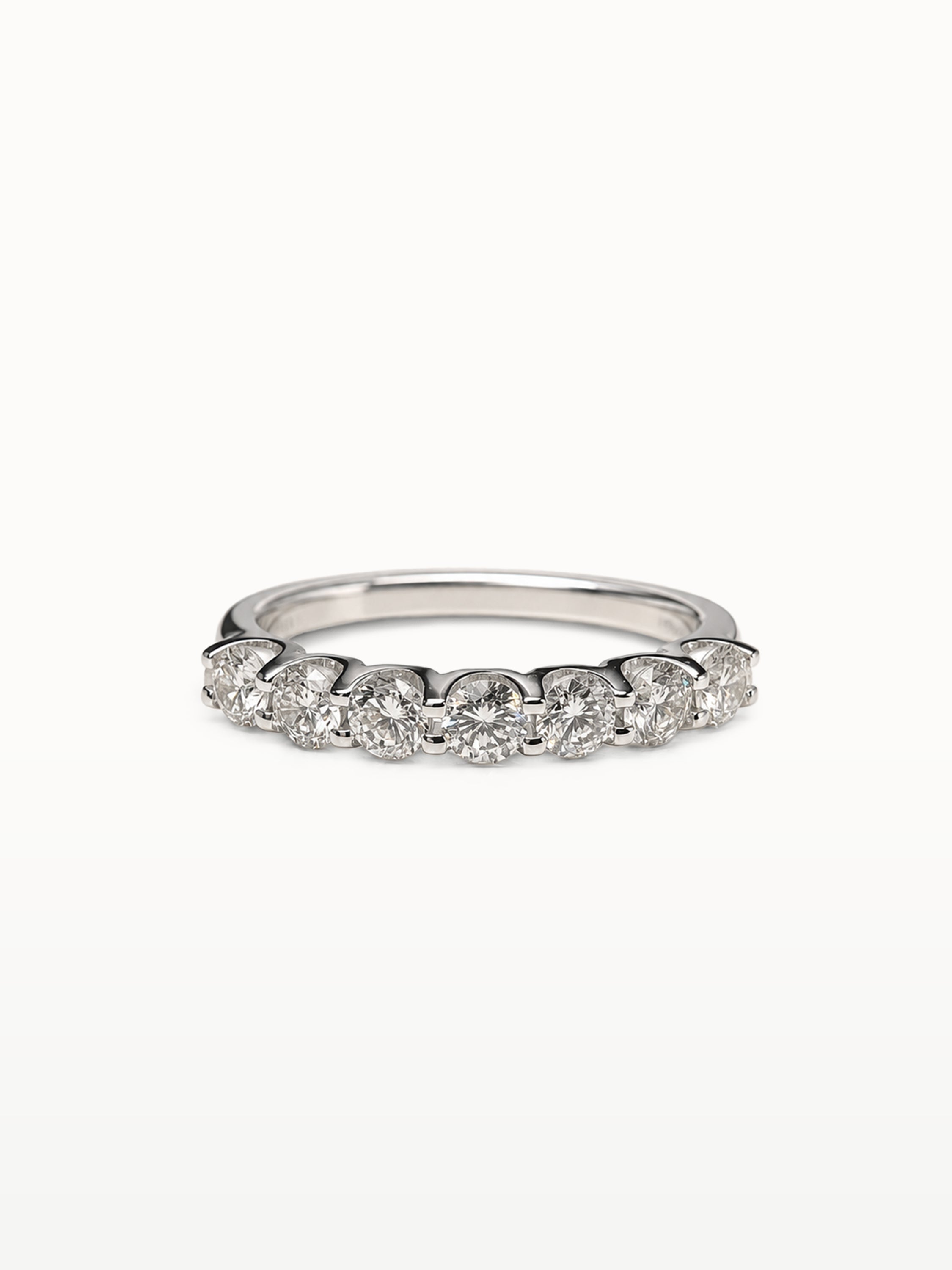 LUMI SEVEN STONE RING