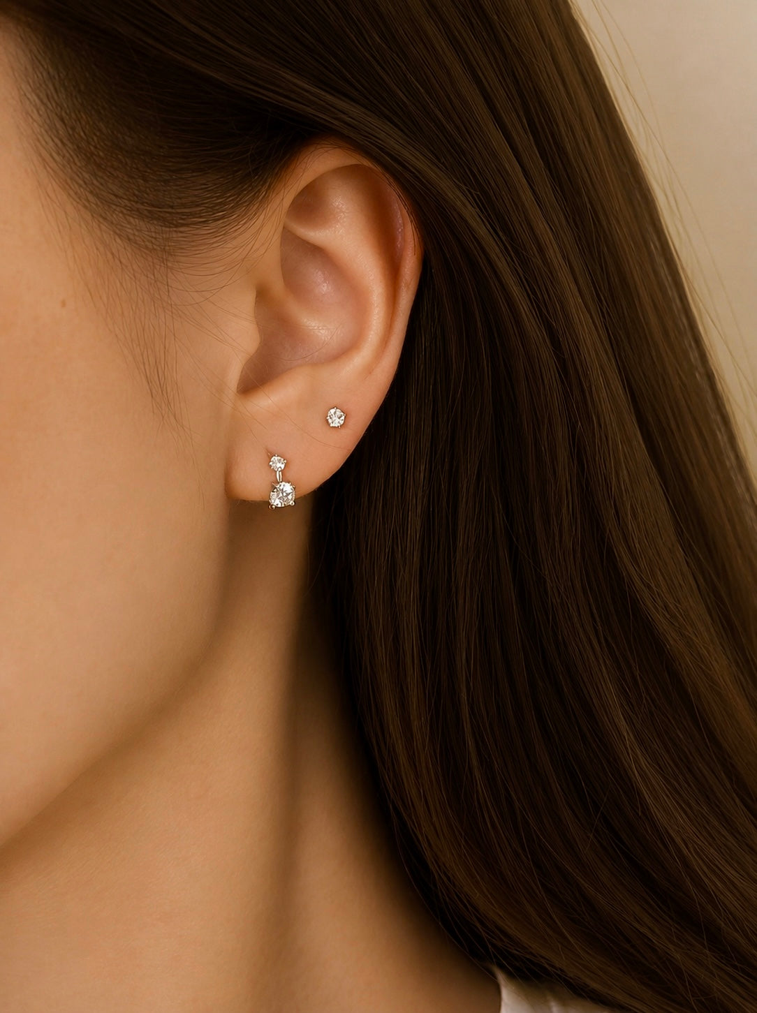 Moone TWIN DIAMOND HUGGIES with lab-grown diamonds
