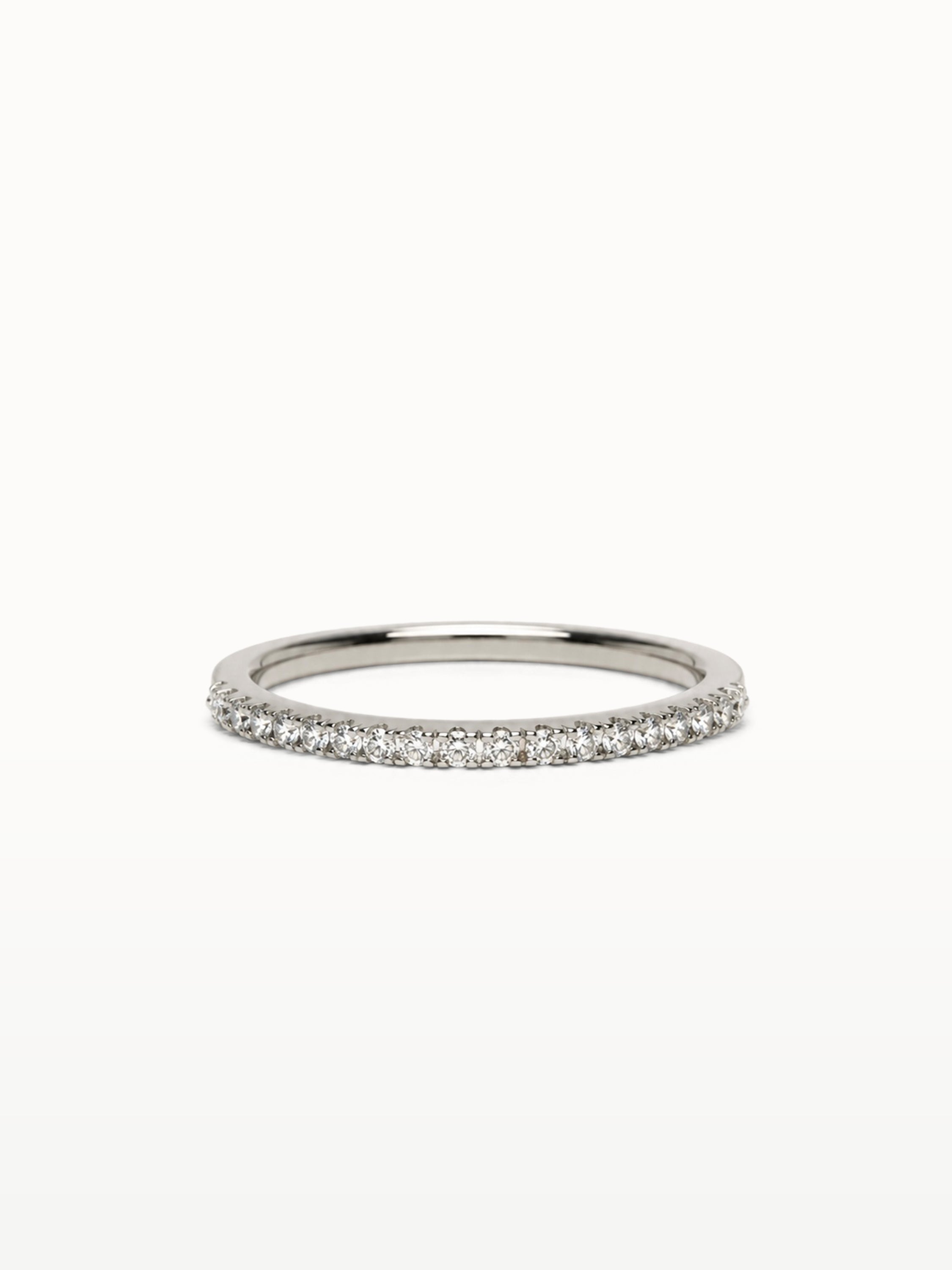 LUMI FINE DIAMOND BAND (1.5MM)