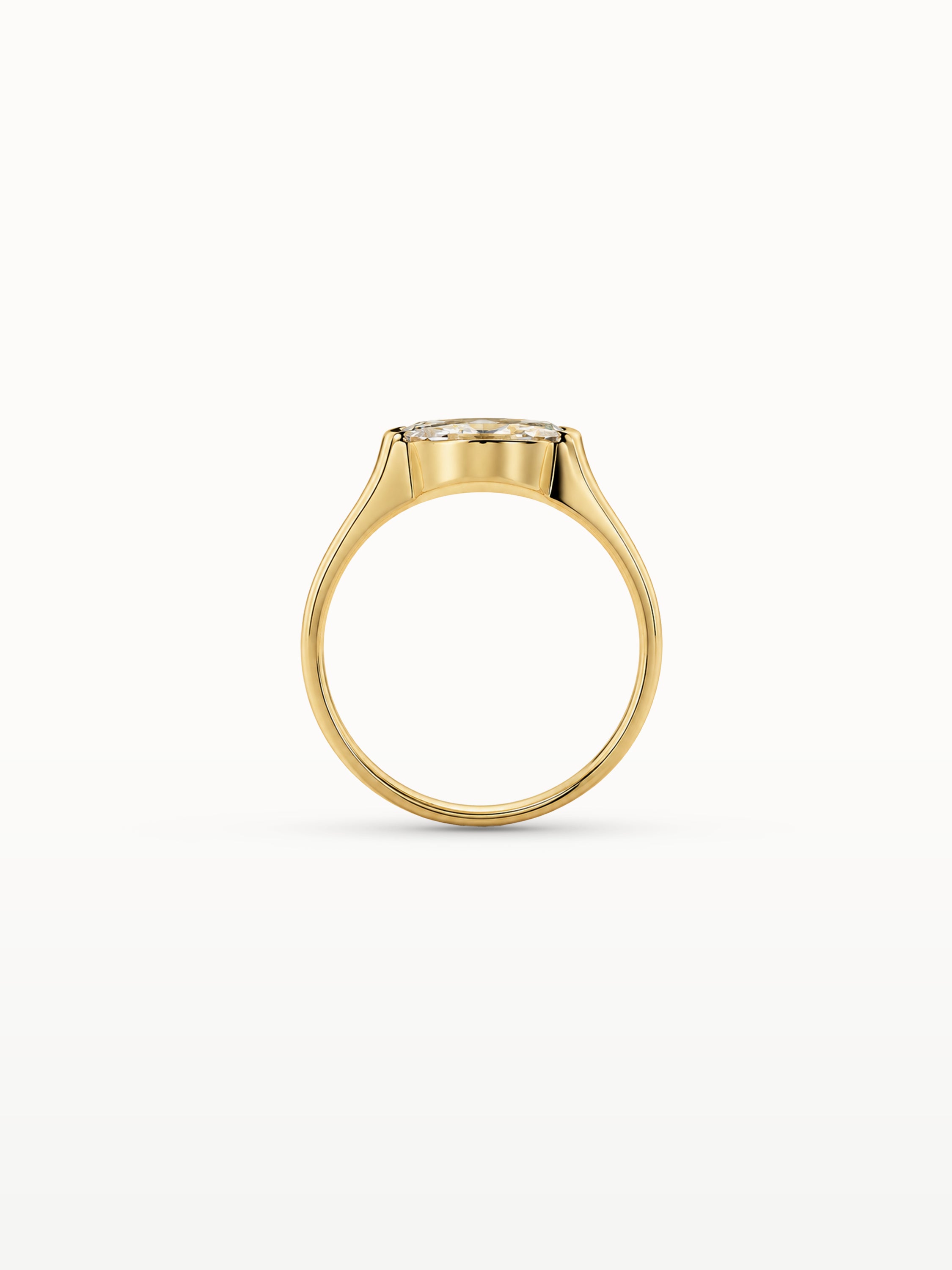 MARQUISE DIAMOND RING