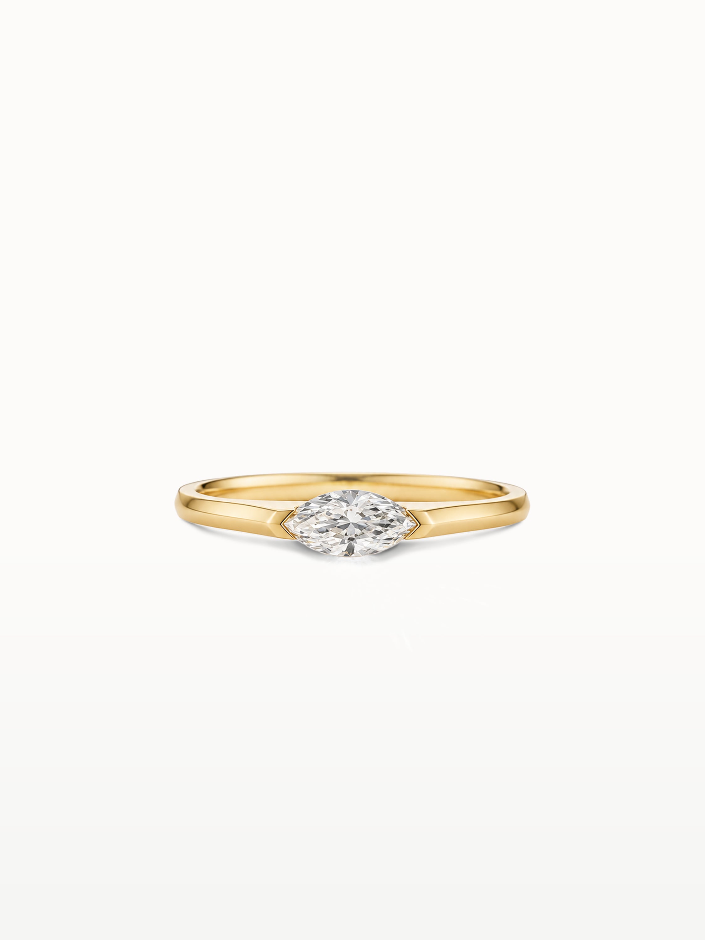 MARQUISE DIAMOND RING