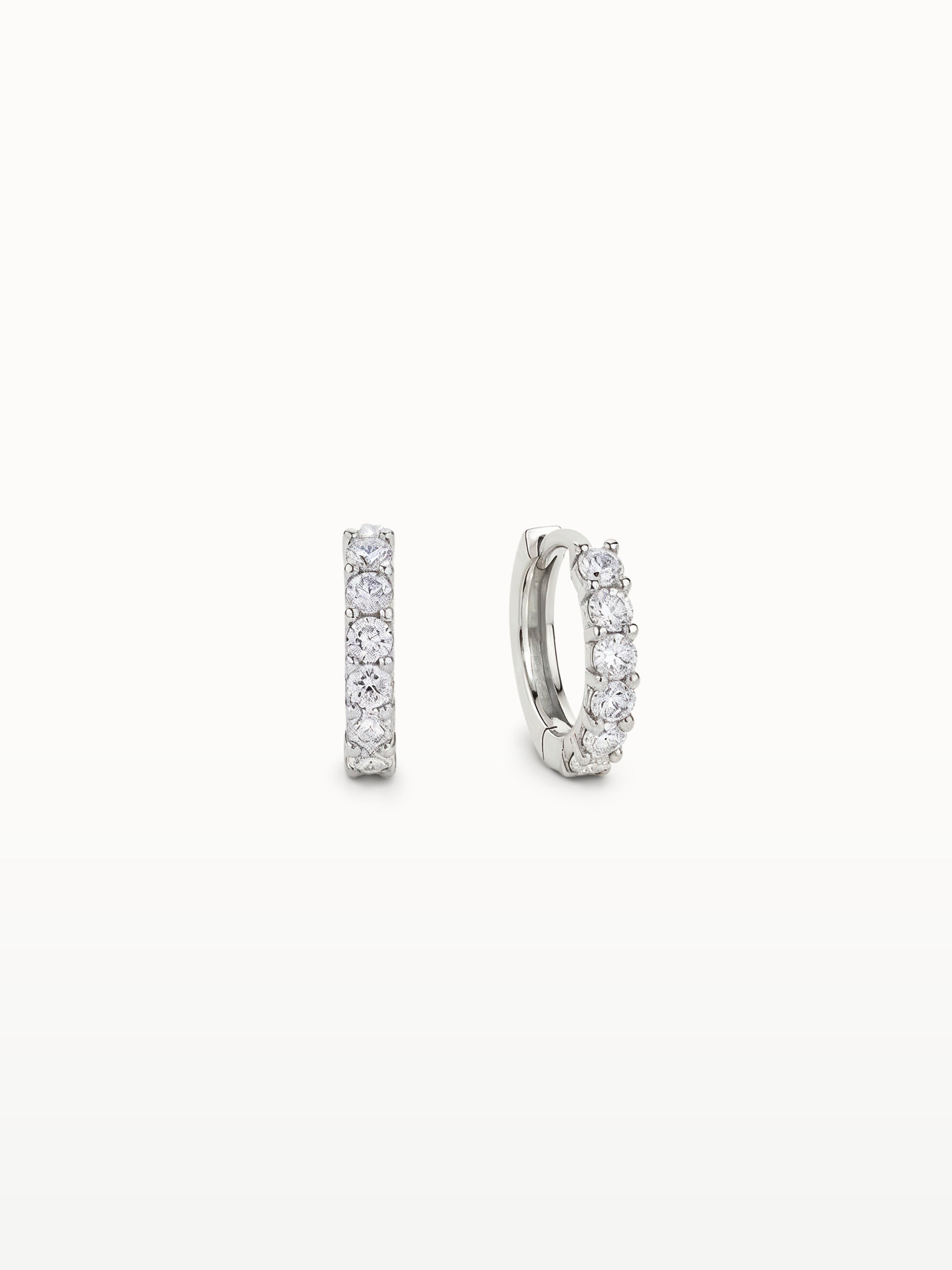 LUMI DIAMOND HUGGIES