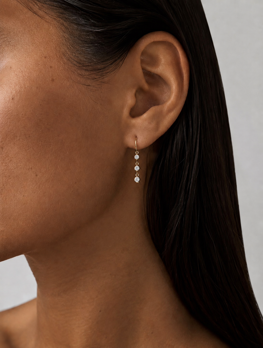 LINEA DIAMOND DROP EARRINGS